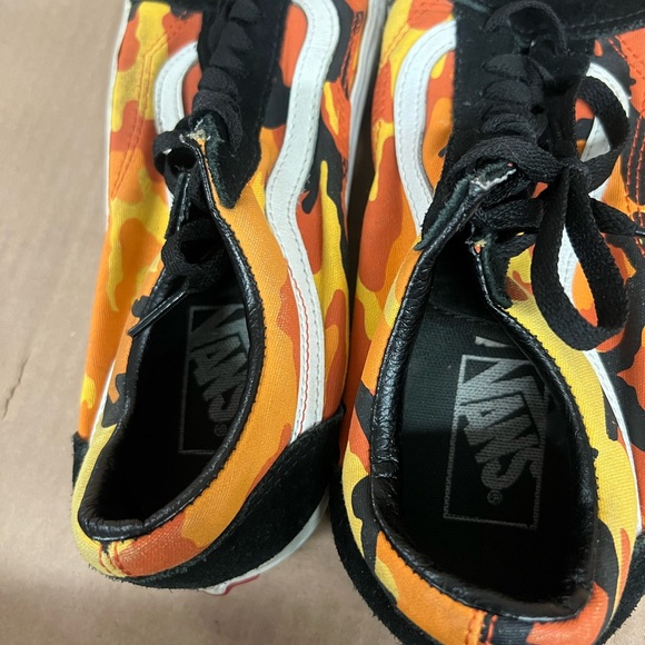 Vans Black / Orange Camo Sneakers Size 9 US - Picture 6 of 8